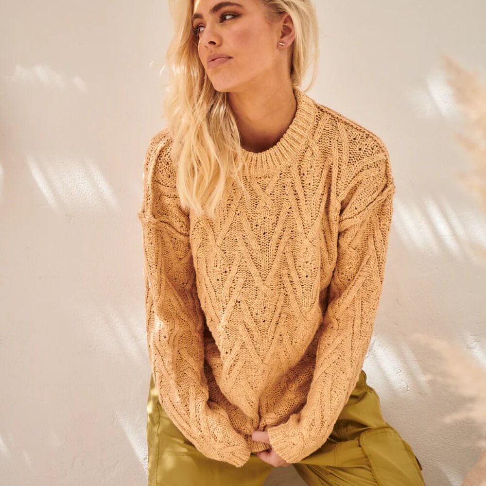 NEW FREE PEOPLE ISLA Cotton cable knit sweater 5M3 - Picture 8 of 12